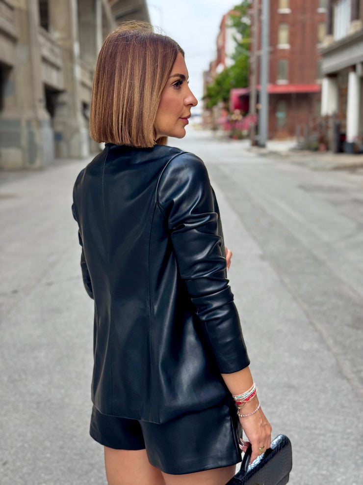 Avery Blazer - theClothesRak