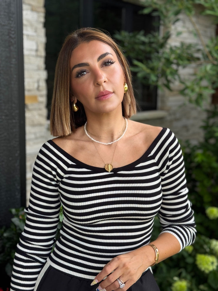Elaine Sweater (Black) - theClothesRak