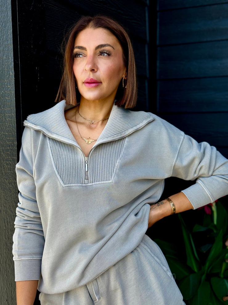 Farrah Sweatshirt - theClothesRak