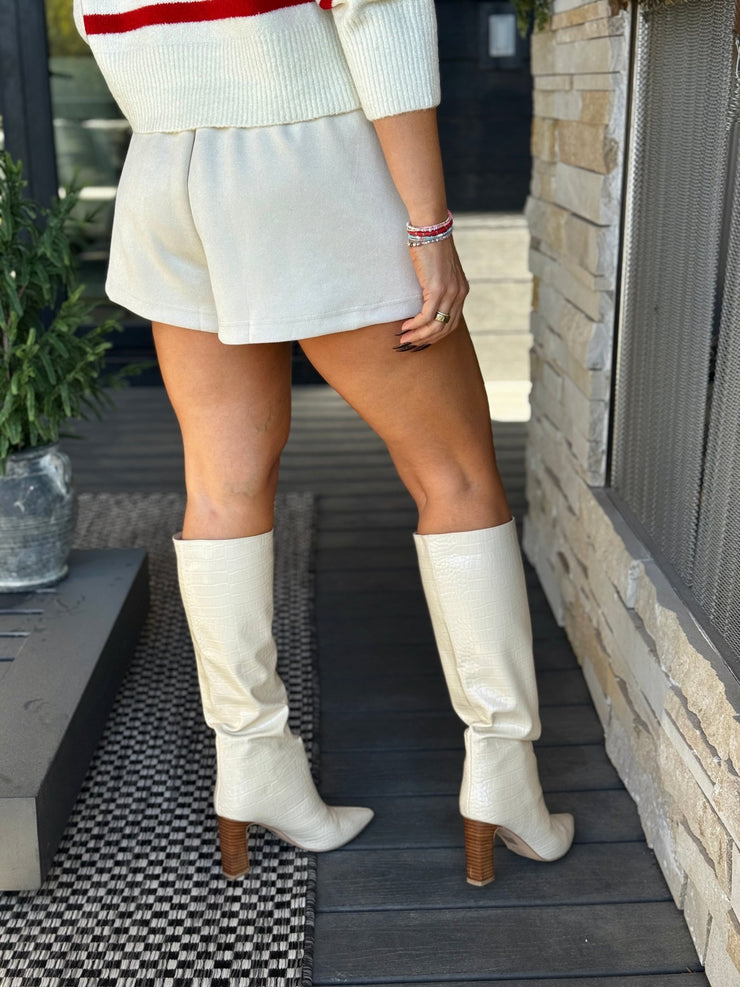 Gaia Short - theClothesRak