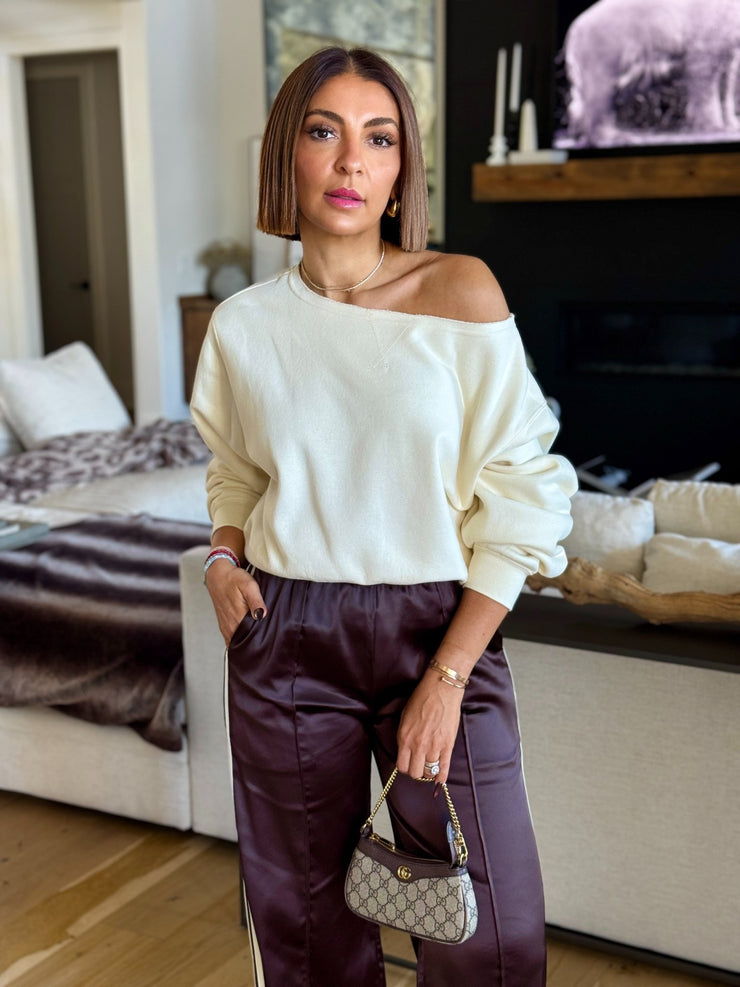 Hallie Sweatshirt - theClothesRak