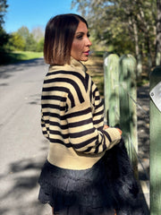 Jesslyn Sweater (Black/Taupe) - theClothesRak