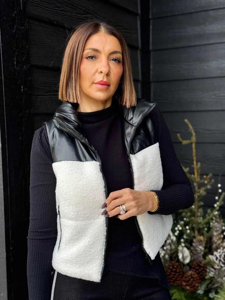 Maggie Vest - theClothesRak