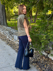 Nicole Vest - theClothesRak