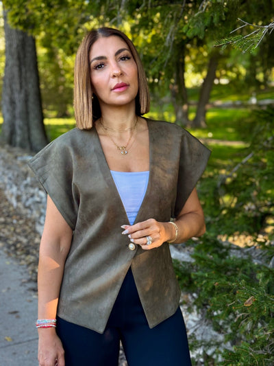 Nicole Vest - theClothesRak