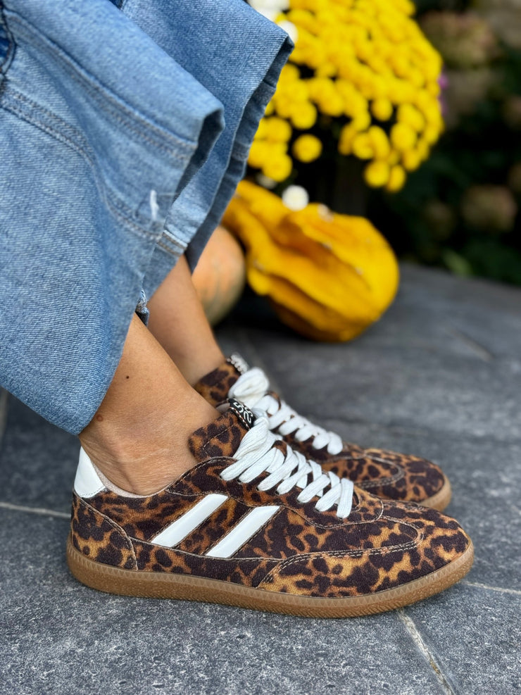 Renee Sneaker - theClothesRak