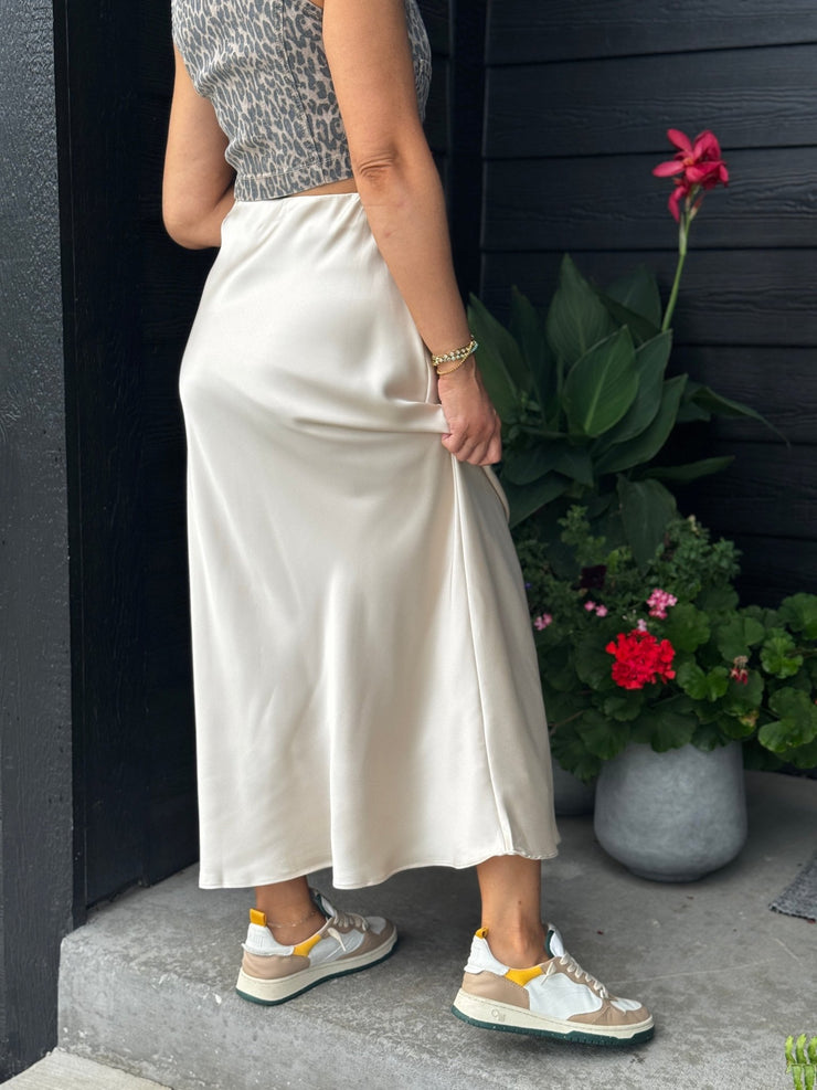 Tully Skirt (Alpaca) - theClothesRak