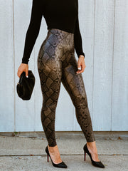 Commando Faux Leather Animal Print Legging (Gray Snake) - theClothesRak