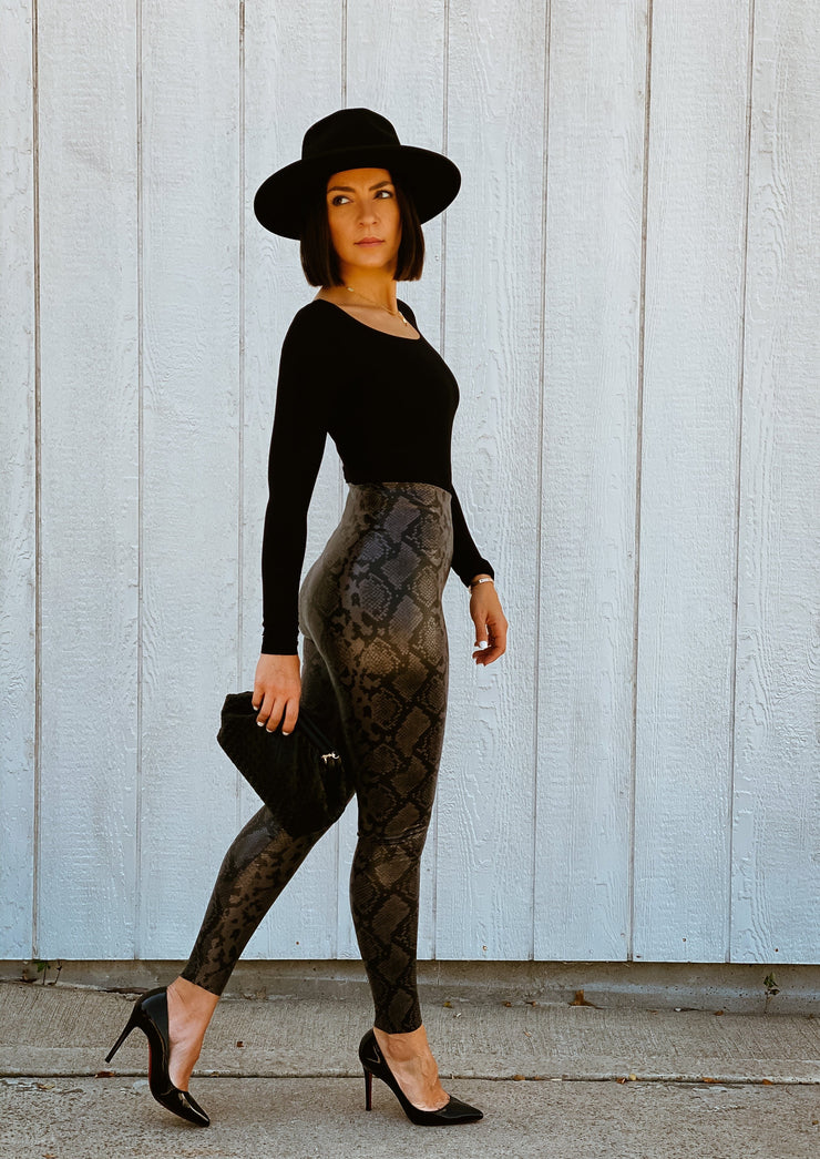 Snakeskin Leggings- Black